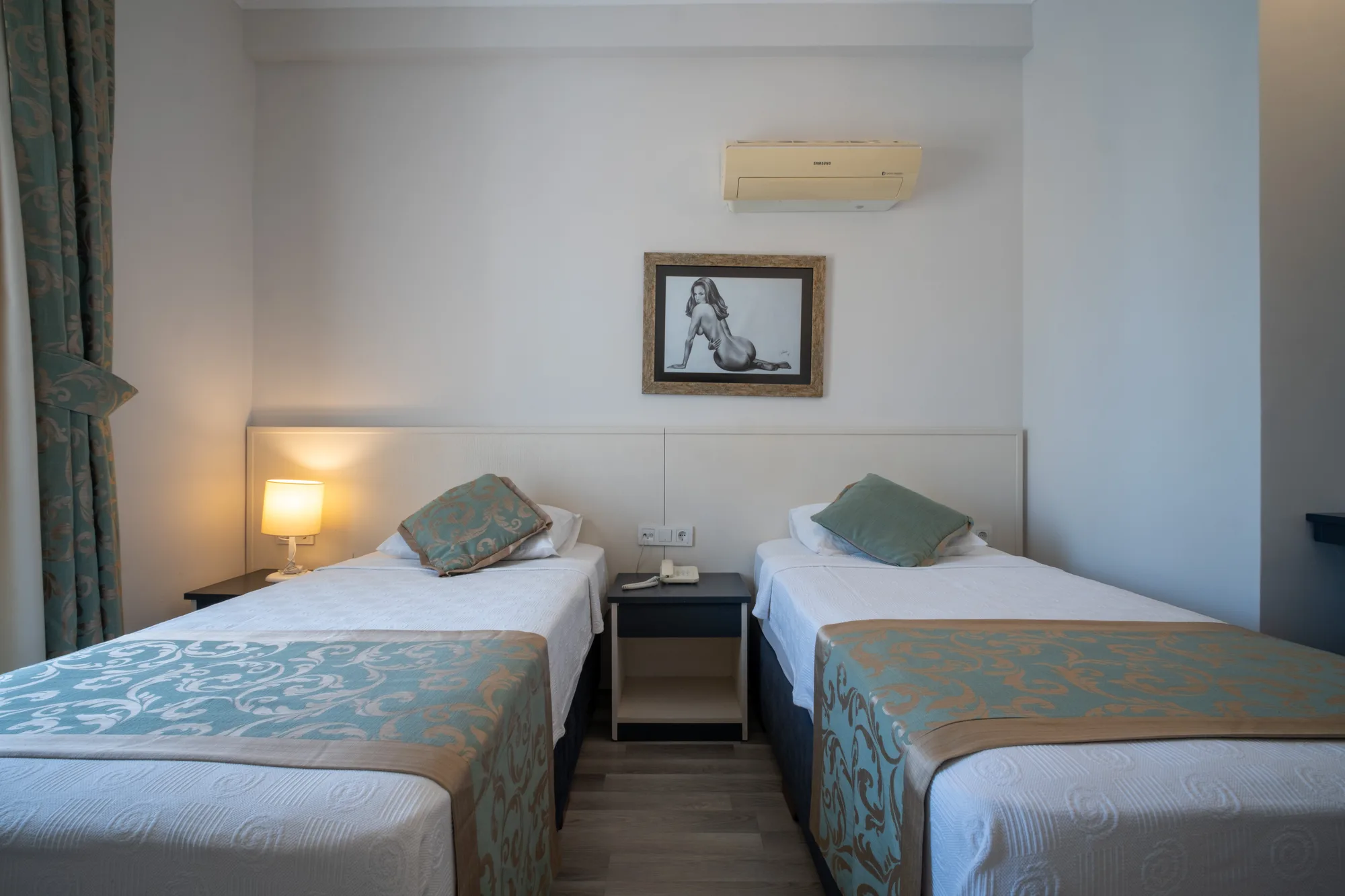 Fransız Balkonlu